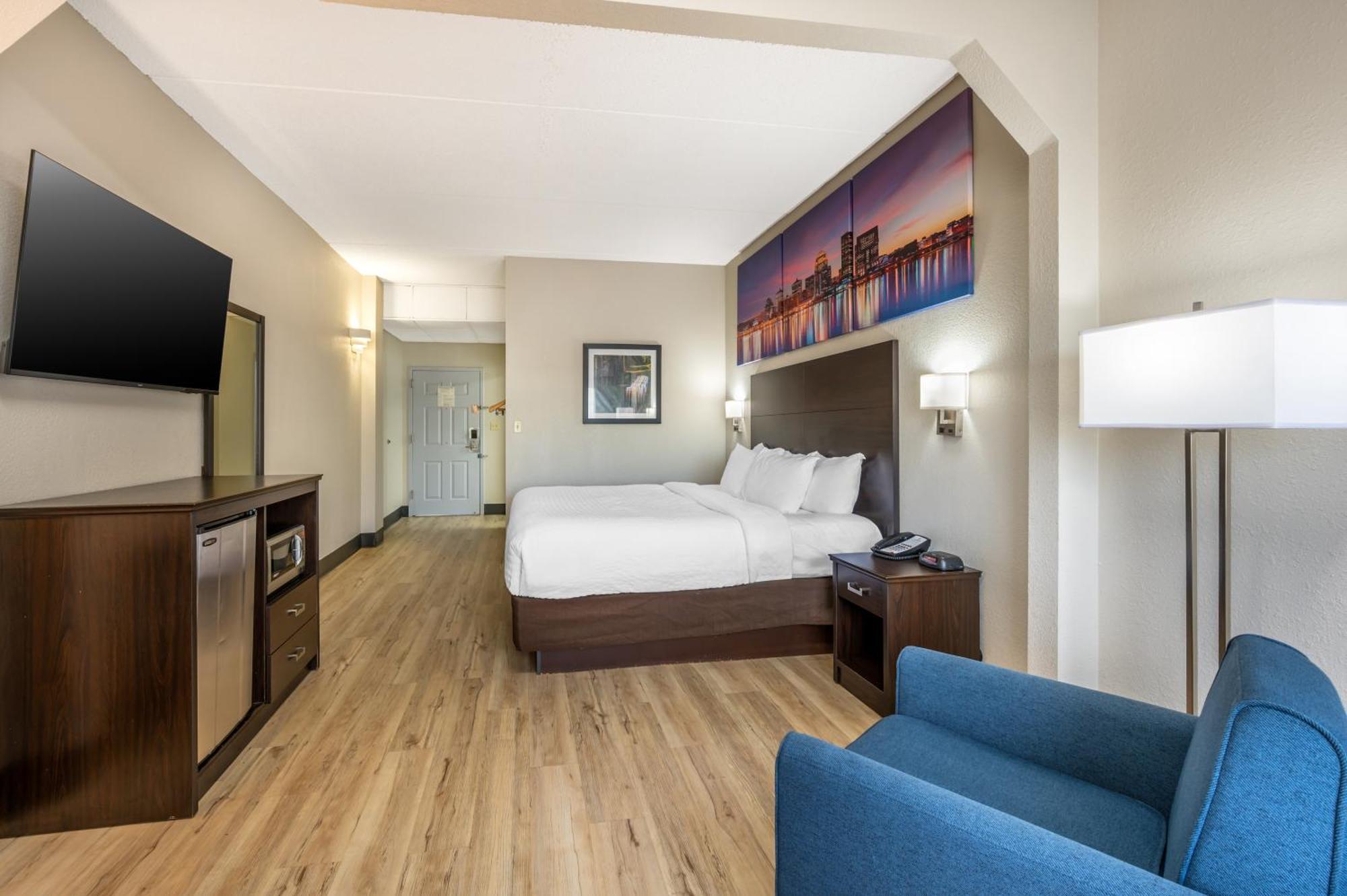 Hotel Clarion Pointe East